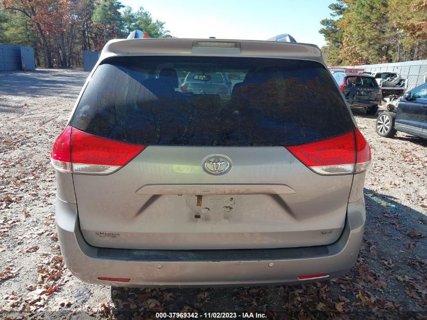 2013 TOYOTA SIENNA XLE V6 8 PASSENGER - 5TDYK3DC7DS331437