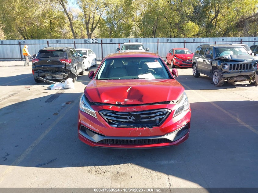 Auction sale of the 2015 HYUNDAI SONATA , vin: 5NPE34AF7FH097877, lot number: 37969524
