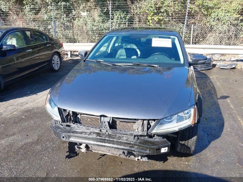 2017 VOLKSWAGEN JETTA 1.4T SE - 3VWDB7AJ3HM201893