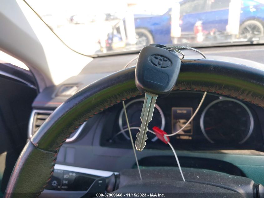 2015 TOYOTA CAMRY XLE/SE/LE/XSE - 4T1BF1FK8FU069442