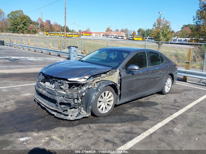 2018 TOYOTA CAMRY LE - 4T1B11HK2JU005529