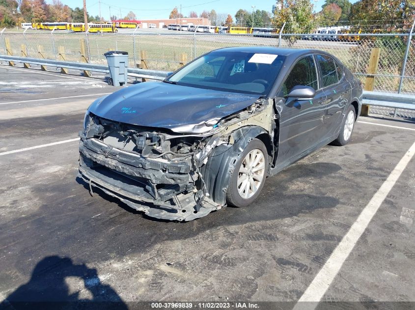 2018 TOYOTA CAMRY LE - 4T1B11HK2JU005529