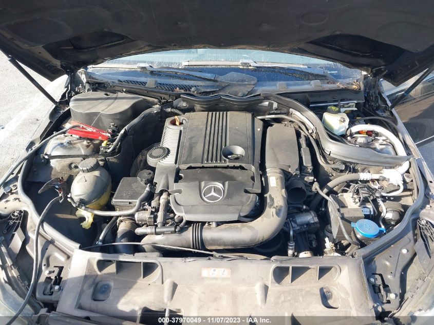 2014 MERCEDES-BENZ C 250 WDDGF4HB9EA946339