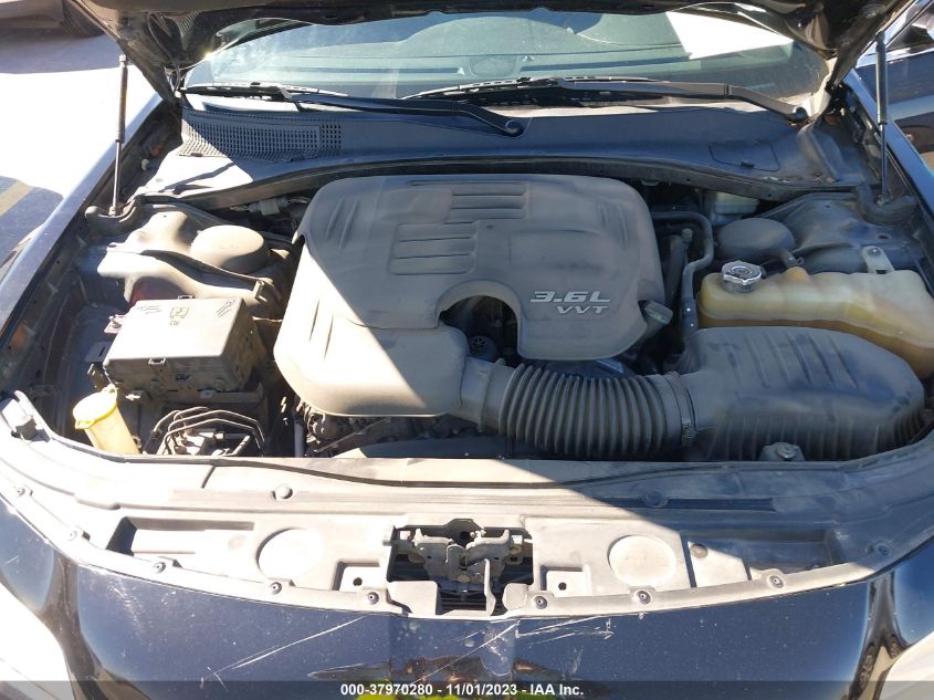 2015 CHRYSLER 300C 2C3CCAEG3FH796817