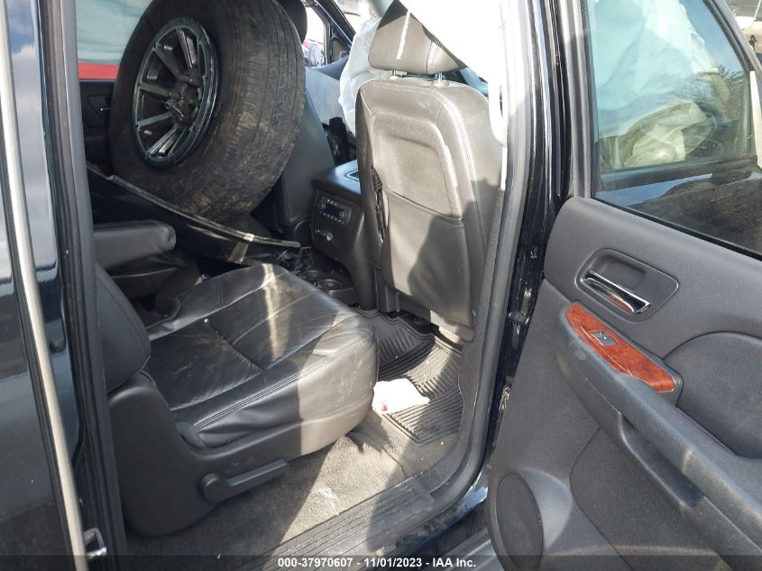 2013 CHEVROLET SUBURBAN 1500 LT 1GNSKJE78DR373102