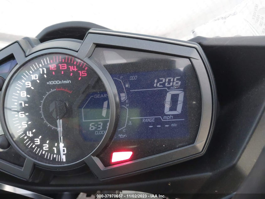 VIN JKAEXKH17NDAH1733 2022 KAWASAKI EX400