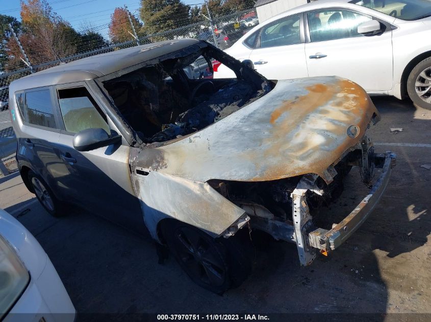 2015 KIA SOUL + - KNDJP3A59F7148854