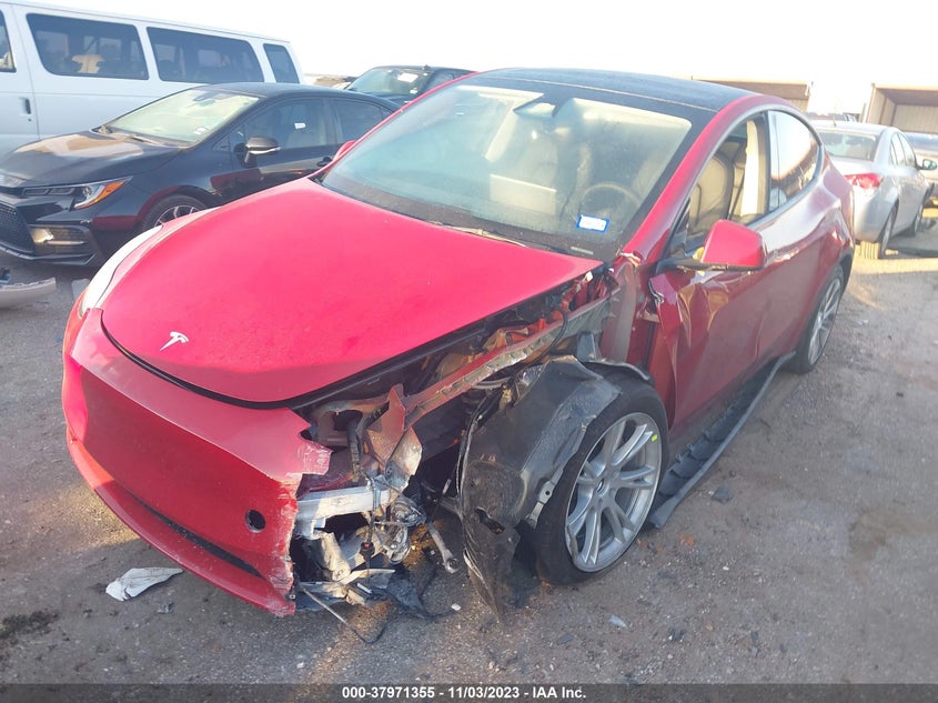 VIN 7SAYGDEE9PA160674 2023 TESLA MODEL Y
