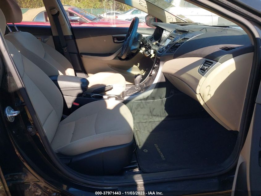2014 HYUNDAI ELANTRA SE/SPORT/LIMITED - 5NPDH4AE2EH484159