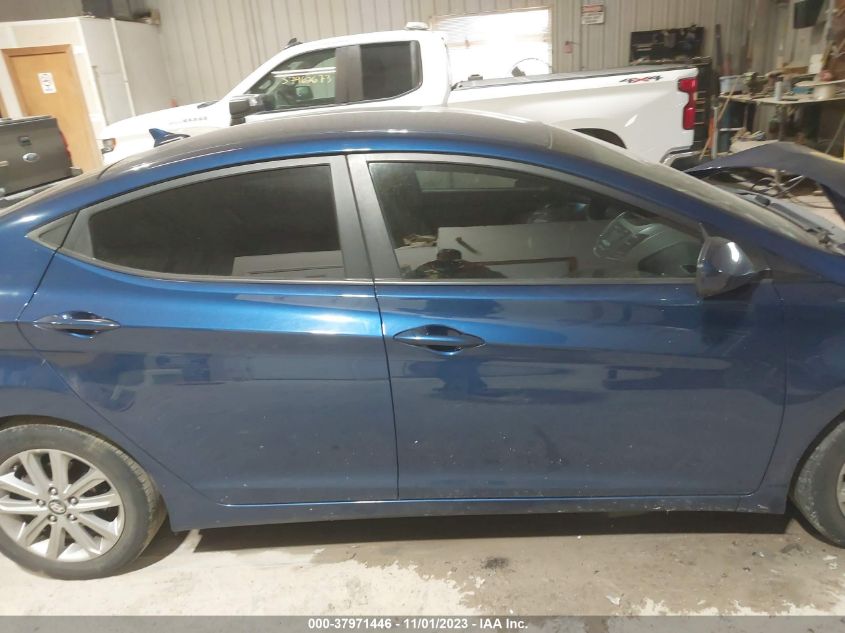 2015 HYUNDAI ELANTRA SE - 5NPDH4AE6FH636817