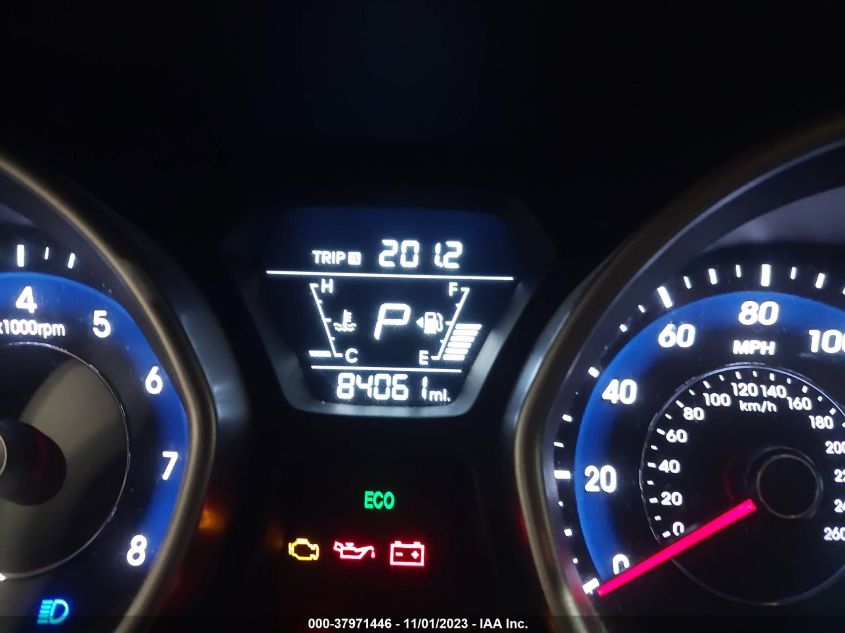 2015 HYUNDAI ELANTRA SE - 5NPDH4AE6FH636817