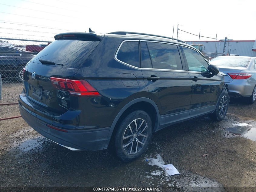 VIN 3VV3B7AX2KM126275 2019 VOLKSWAGEN TIGUAN SE/SEL