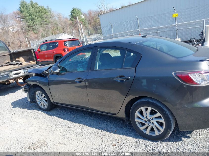 2013 MAZDA MAZDA3 I GRAND TOURING - JM1BL1W76D1797462