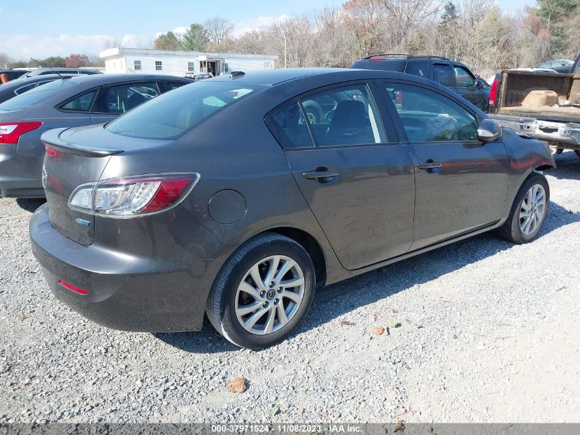 2013 MAZDA MAZDA3 I GRAND TOURING - JM1BL1W76D1797462