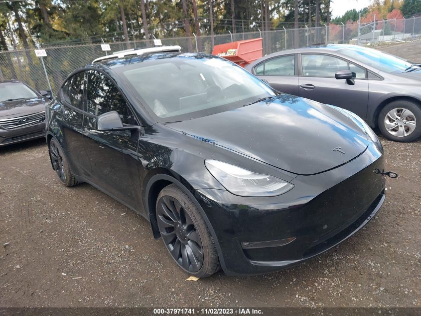 7SAYGDEF2PF798132 Tesla Model Y PERFORMANCE