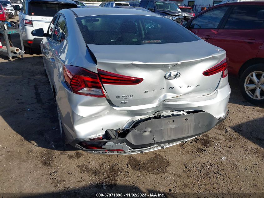 2019 HYUNDAI ELANTRA SE - 5NPD74LF3KH431782