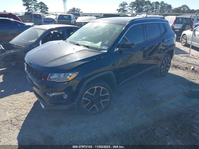VIN 3C4NJDCB2HT647103 2017 JEEP NEW COMPASS LIMITED 4X4