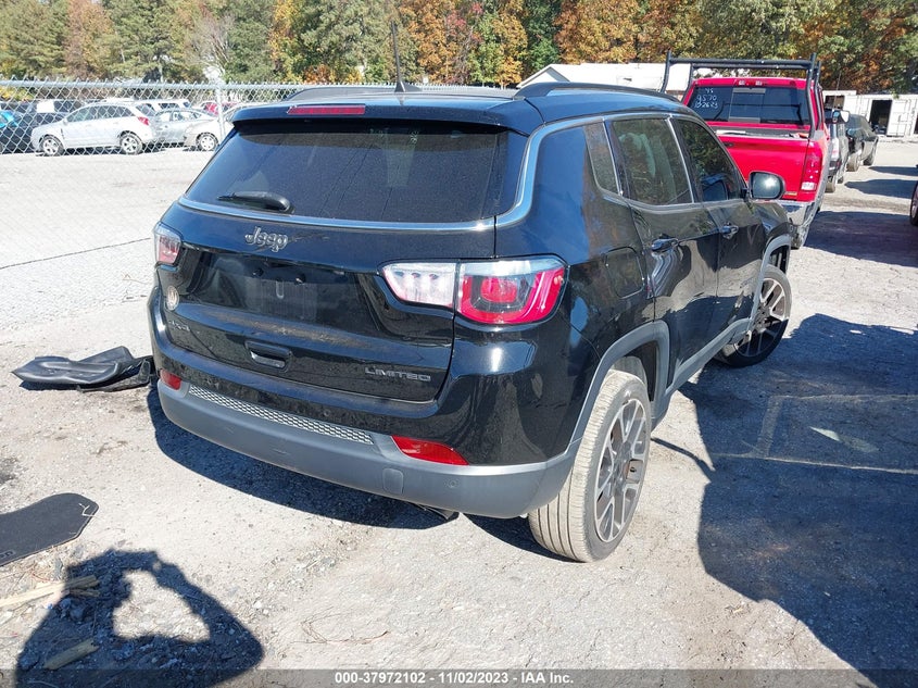 VIN 3C4NJDCB2HT647103 2017 JEEP NEW COMPASS LIMITED 4X4