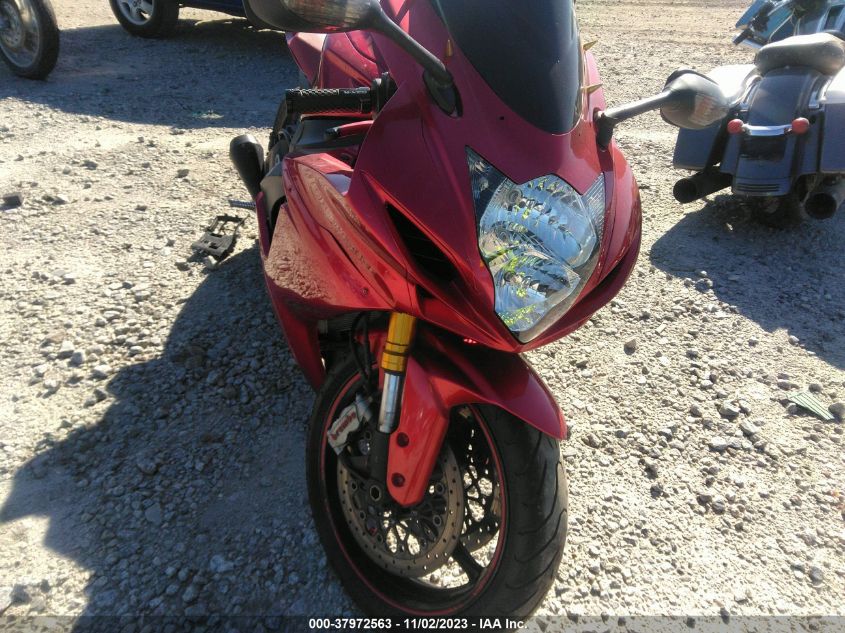 2014 SUZUKI GSX-R750 - JS1GR7MA3E2102429