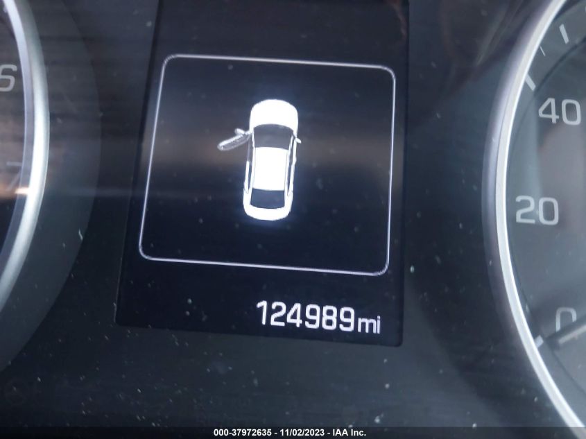 2017 HYUNDAI ELANTRA LIMITED - KMHD84LF7HU135204