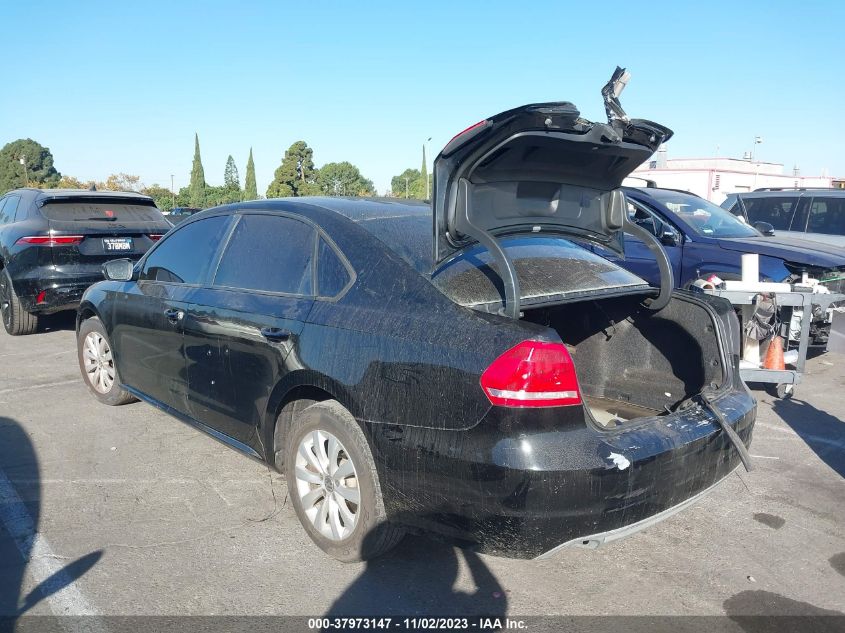2013 VOLKSWAGEN PASSAT S - 1VWAP7A35DC103191