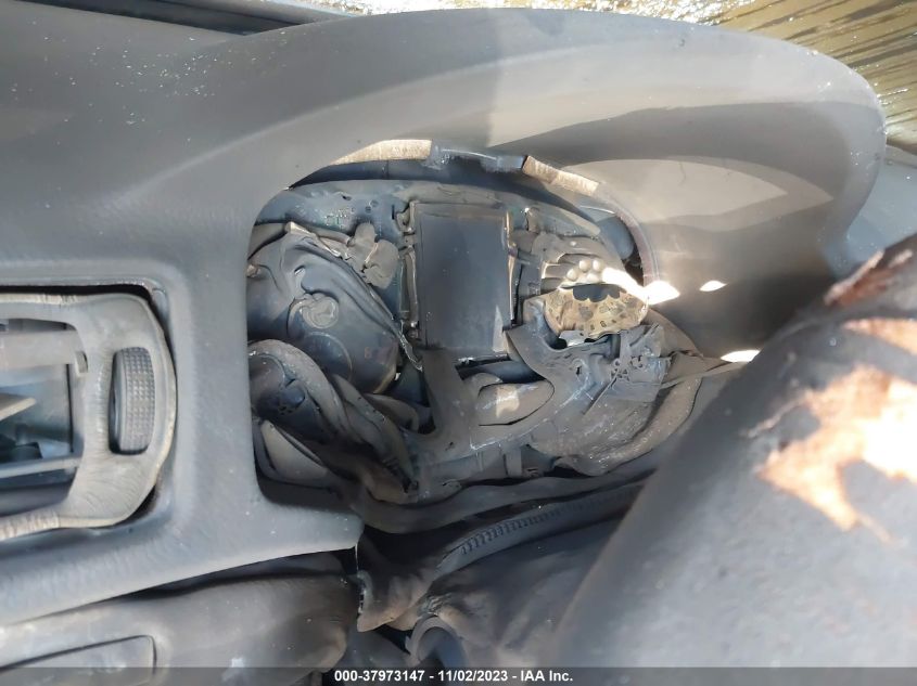 2013 VOLKSWAGEN PASSAT S - 1VWAP7A35DC103191