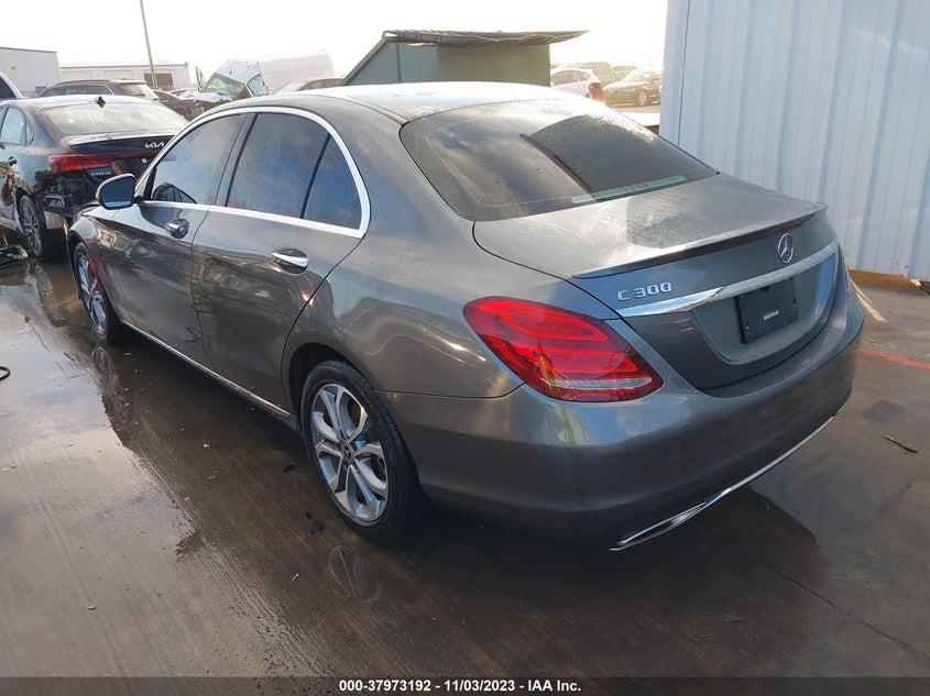 VIN 55SWF4JB9JU267025 2018 MERCEDES-BENZ C 300 300