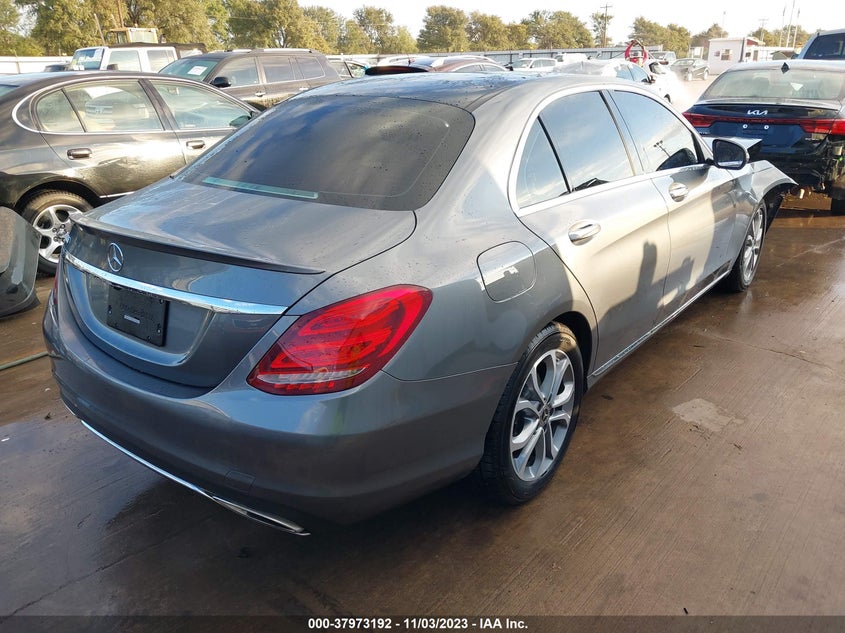 VIN 55SWF4JB9JU267025 2018 MERCEDES-BENZ C 300 300