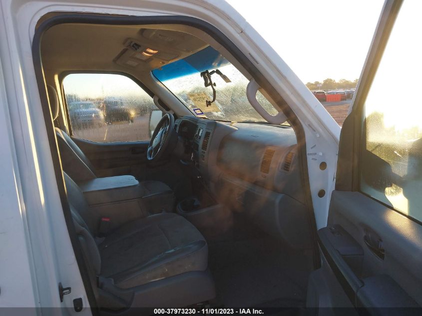 2013 NISSAN NV PASSENGER NV3500 HD SV V8 5BZAF0AA4DN202536