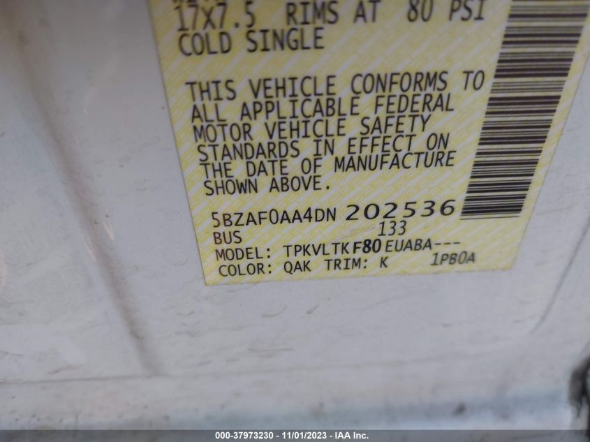 2013 NISSAN NV PASSENGER NV3500 HD SV V8 5BZAF0AA4DN202536