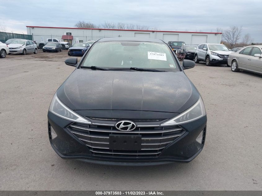 2019 HYUNDAI ELANTRA SE - KMHD74LF9KU808102