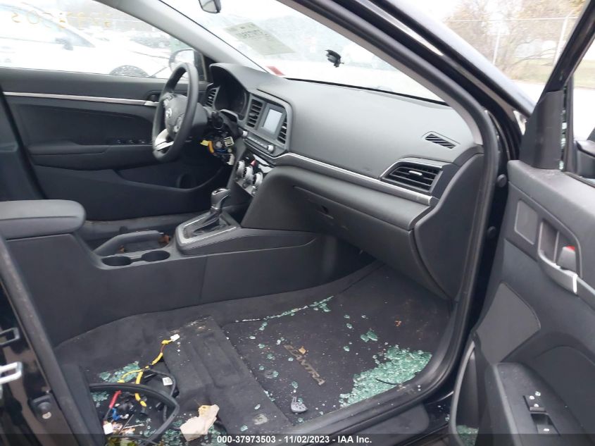 2019 HYUNDAI ELANTRA SE - KMHD74LF9KU808102