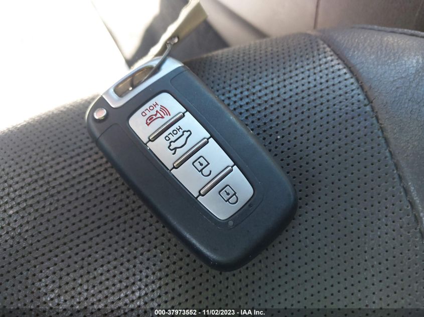 2013 HYUNDAI ELANTRA SE - KMHDH6AE3DU007834