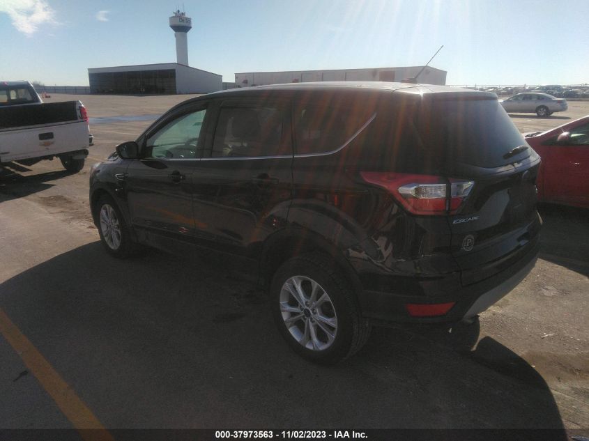 2017 FORD ESCAPE SE - 1FMCU9GDXHUC71226