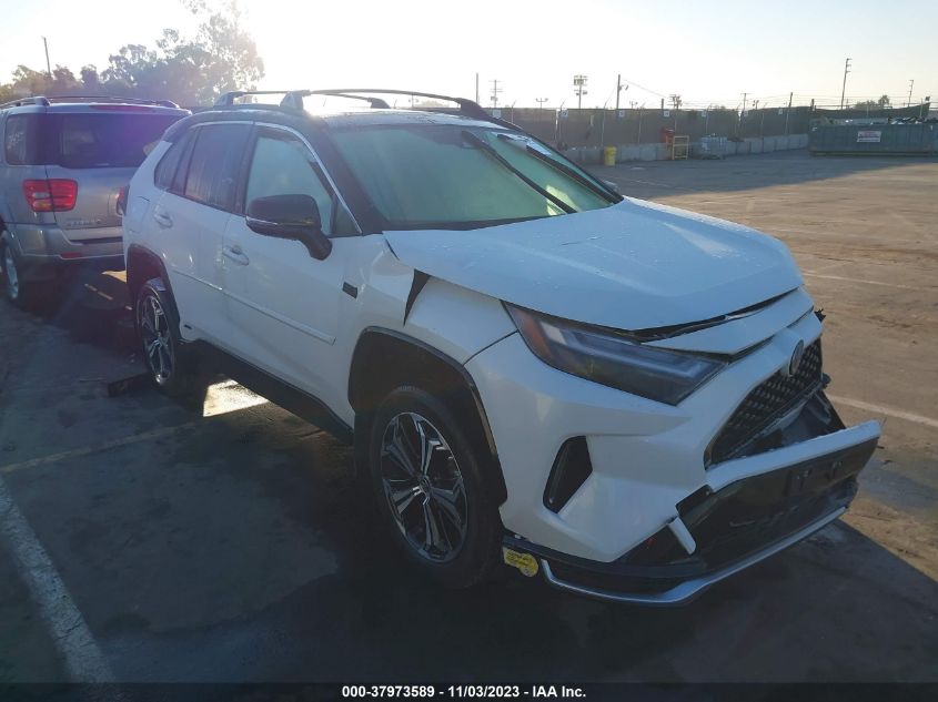 2022 TOYOTA RAV4 PRIME XSE - JTMEB3FV7ND095418