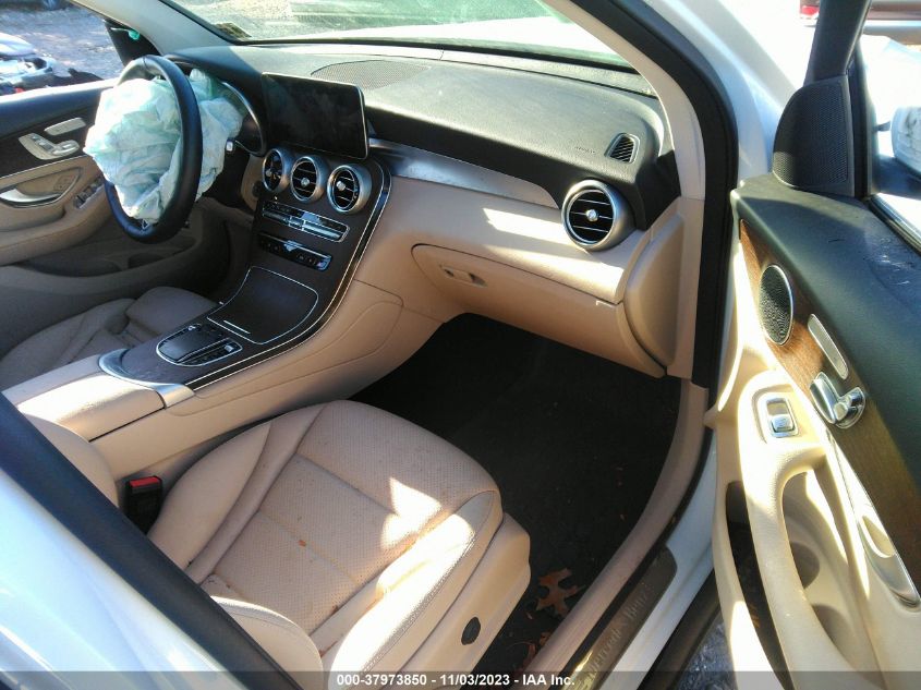 2022 MERCEDES-BENZ GLC W1N0G8EB6NV379870