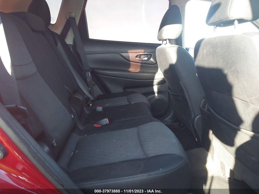 VIN JN8AT2MT7HW393889 2017 NISSAN ROGUE S