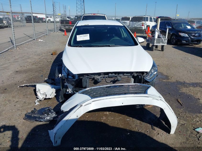 2019 HYUNDAI SONATA SE - 5NPE24AF5KH748002