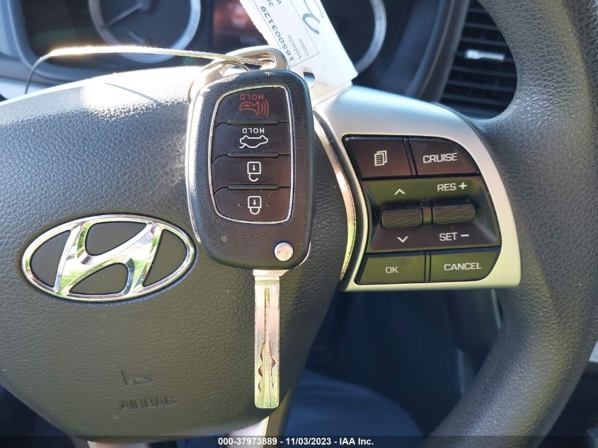 2019 HYUNDAI SONATA SE - 5NPE24AF5KH748002