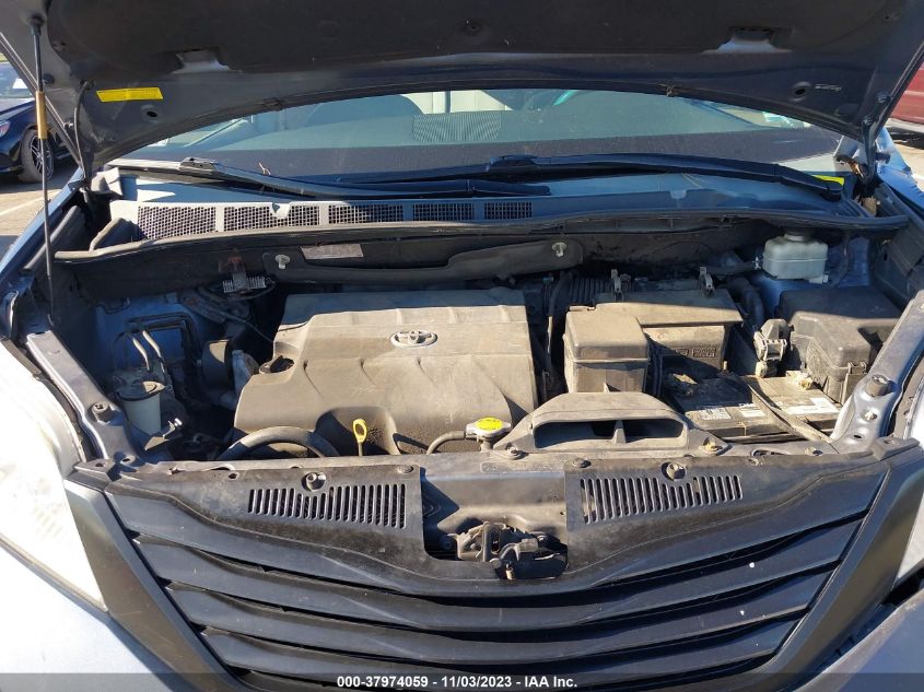 2013 TOYOTA SIENNA - 5TDZK3DC1DS379875