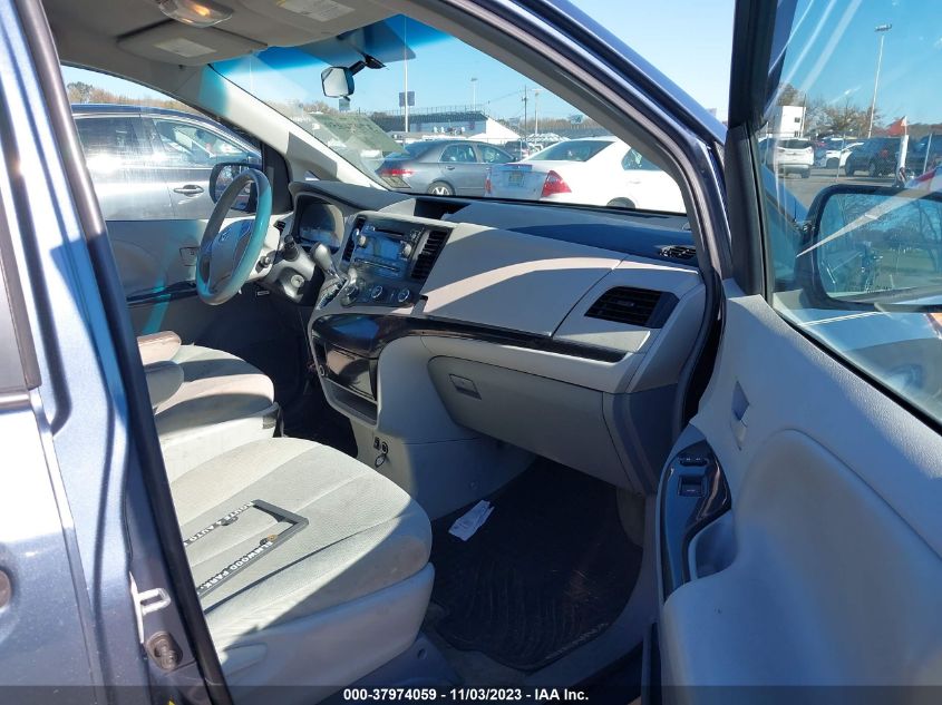 2013 TOYOTA SIENNA - 5TDZK3DC1DS379875
