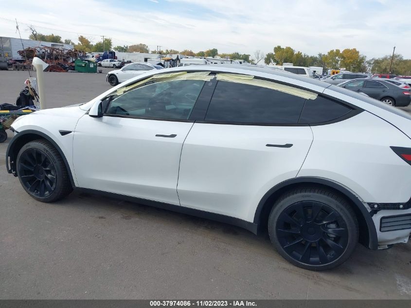 2021 TESLA MODEL Y LONG RANGE - 5YJYGDEE8MF212856