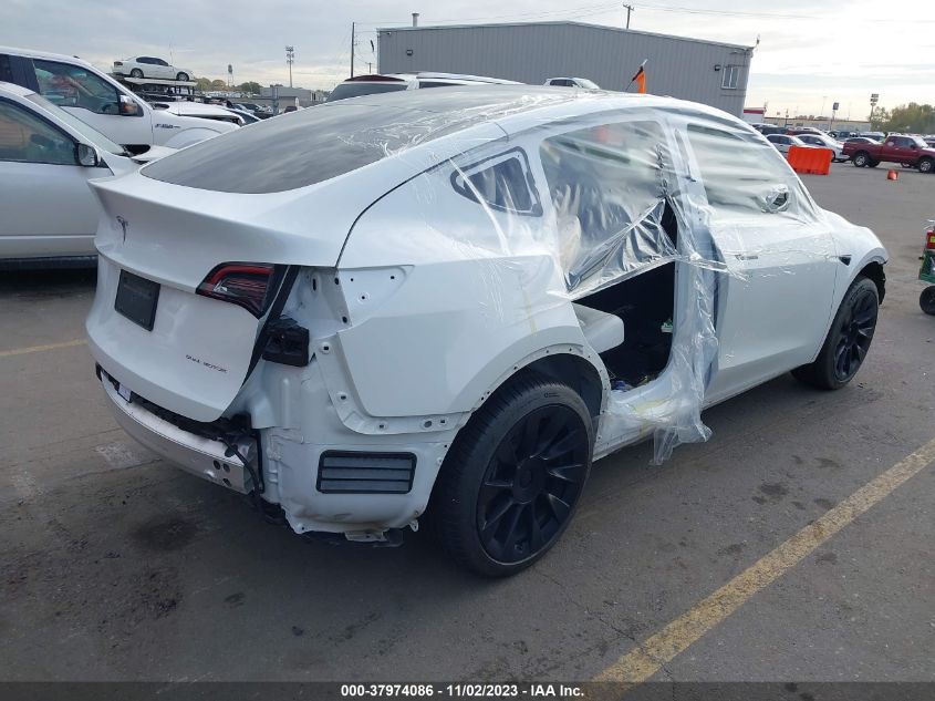 2021 TESLA MODEL Y LONG RANGE - 5YJYGDEE8MF212856