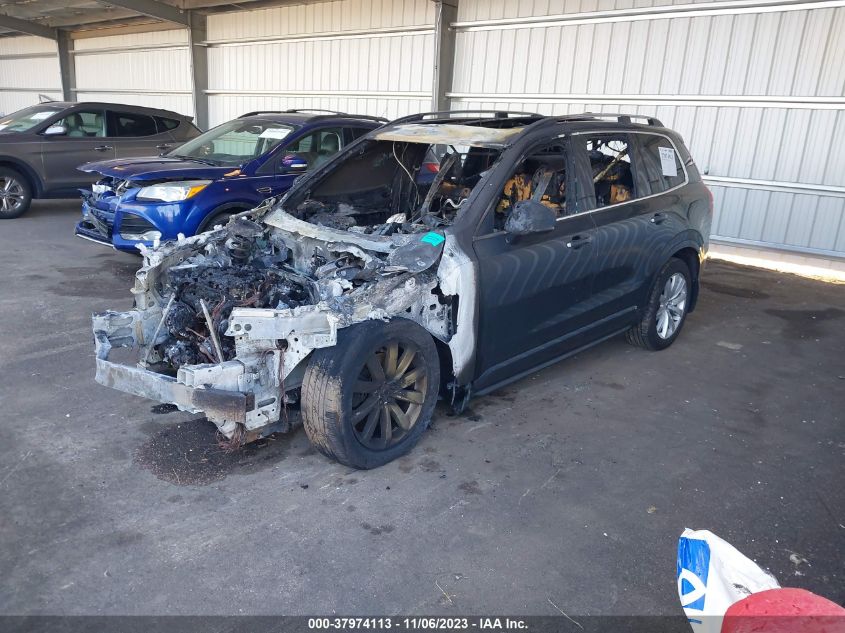 2016 VOLVO XC90 T6 - YV4A22PK4G1072774