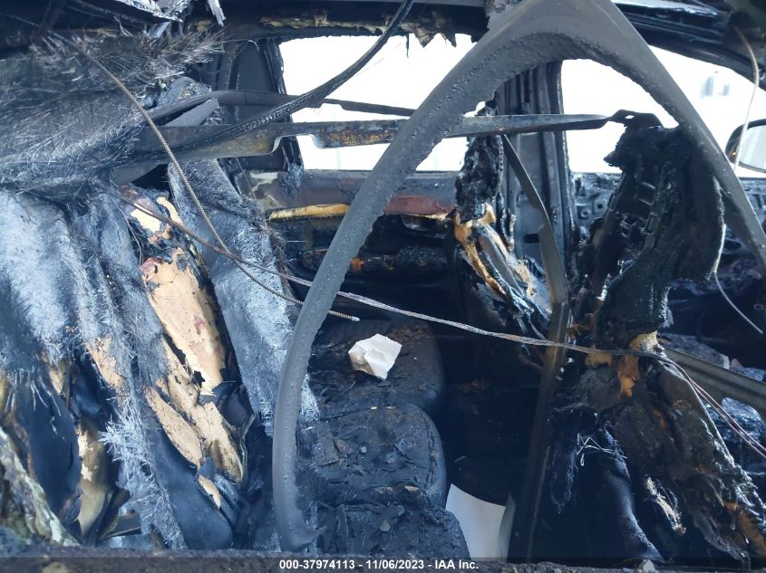 2016 VOLVO XC90 T6 - YV4A22PK4G1072774