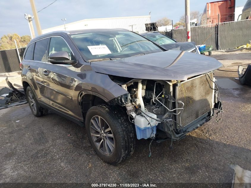 2019 TOYOTA HIGHLANDER XLE - 5TDJZRFH5KS959907