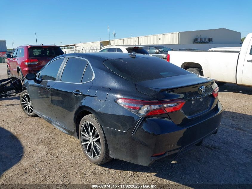 2022 TOYOTA CAMRY SE/SE NIGHT SHADE - 4T1G11AK3NU678934