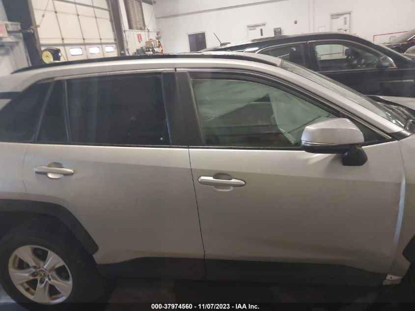2021 TOYOTA RAV4 XLE/XLE PREMIUM - 2T3W1RFV5MW165557