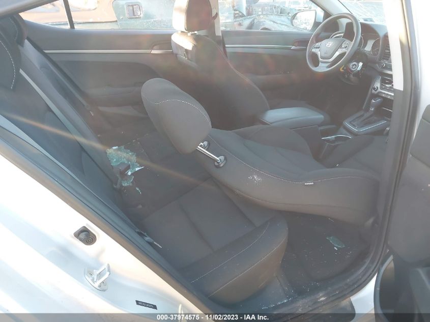 2018 HYUNDAI ELANTRA SE - 5NPD74LF5JH344111