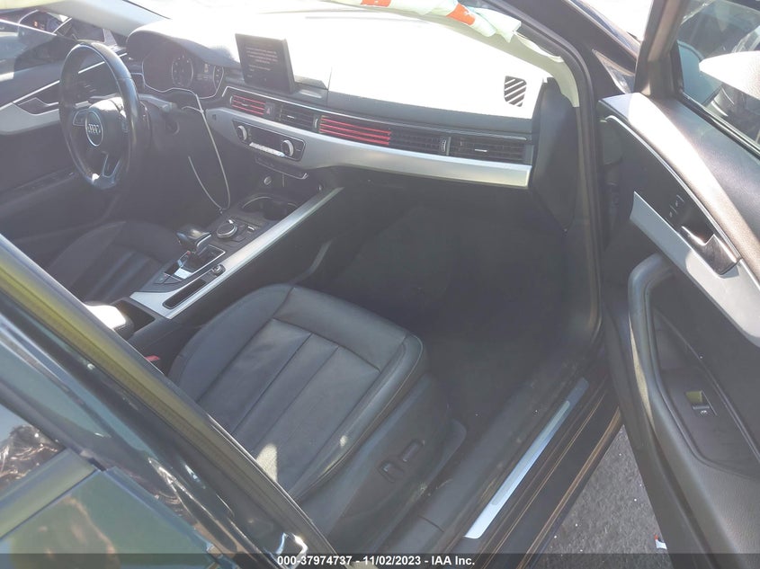 VIN WAUGMAF4XHN055246 2017 AUDI A4 ULTRA PREMIUM